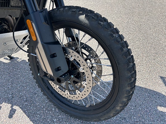 CFMOTO 800 MT-X 5 of 5