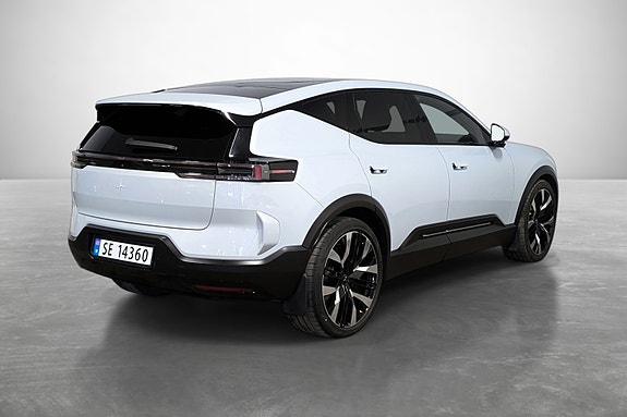 Polestar 3 6 of 30
