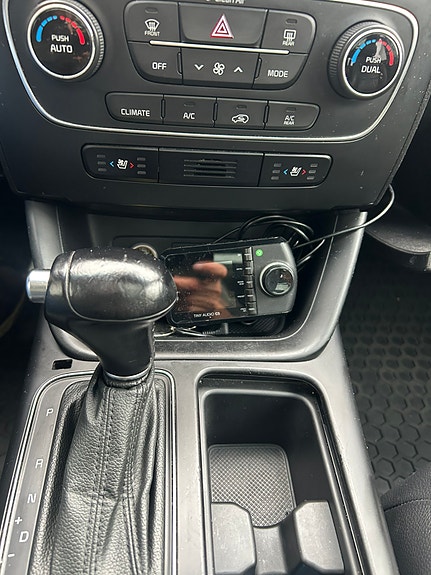 Kia Sorento 8 of 30