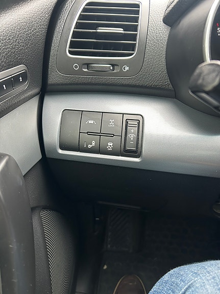 Kia Sorento 7 of 30