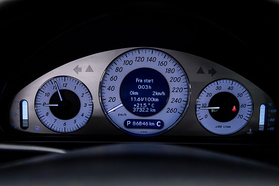 Mercedes-Benz CLK200 24 of 27