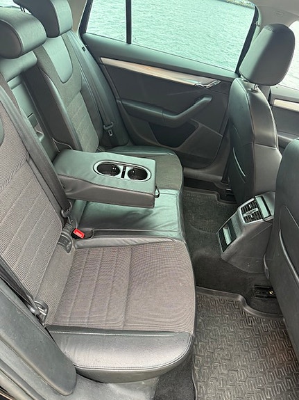Skoda Octavia 13 of 30