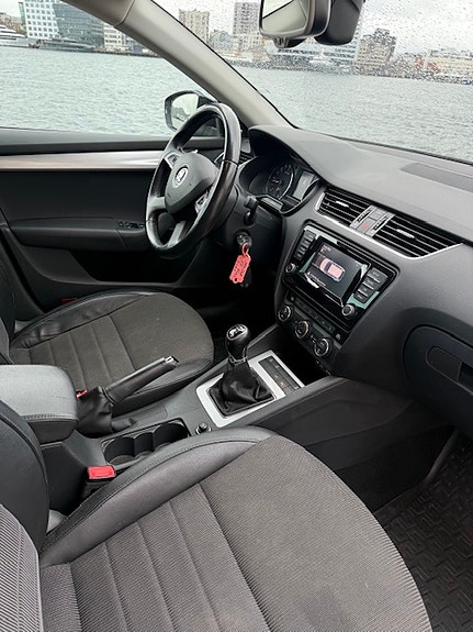 Skoda Octavia 18 of 30
