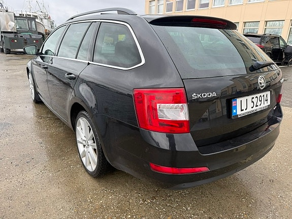Skoda Octavia 8 of 30
