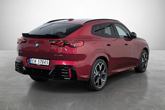 BMW iX2 6 of 28