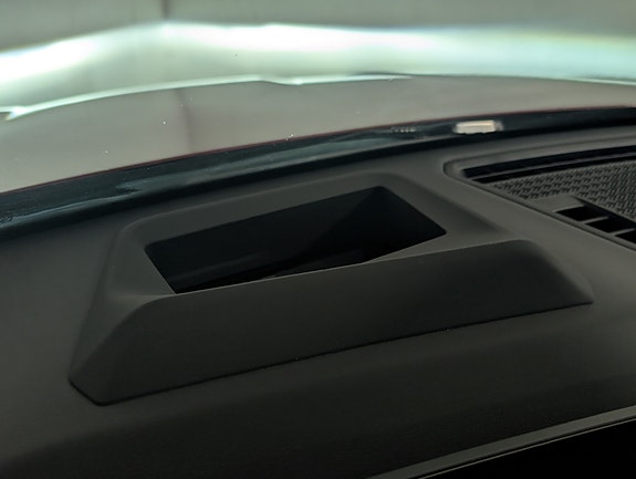 BMW iX2 14 of 28