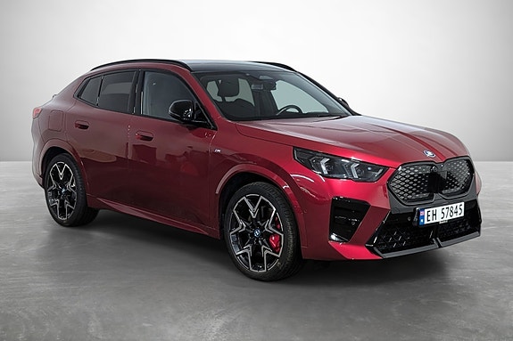 BMW iX2 4 of 28