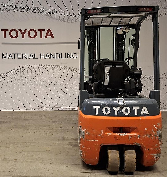 Toyota 8FBEK18T 2 of 4