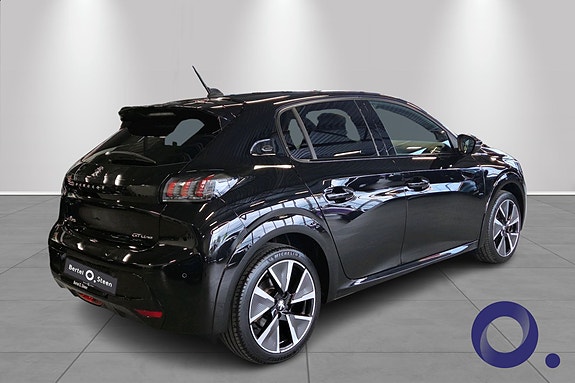 Peugeot e-208 5 of 27