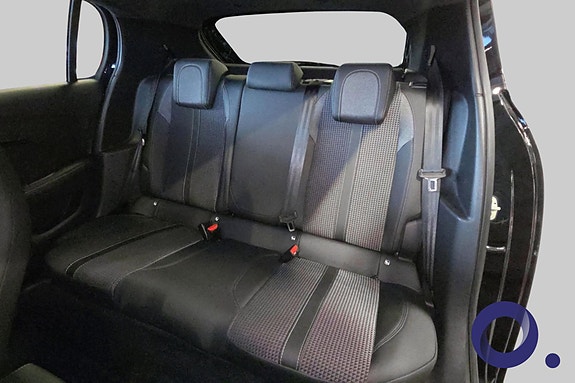Peugeot e-208 16 of 27