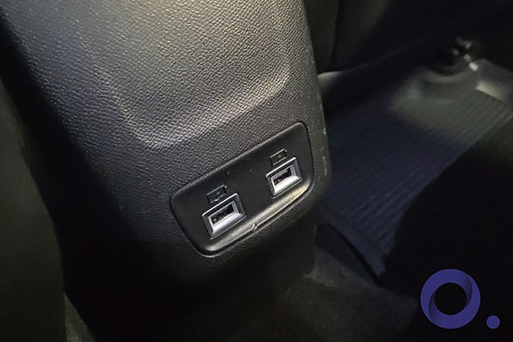 Peugeot e-208 26 of 27