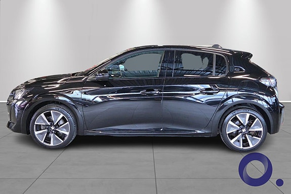 Peugeot e-208 2 of 27