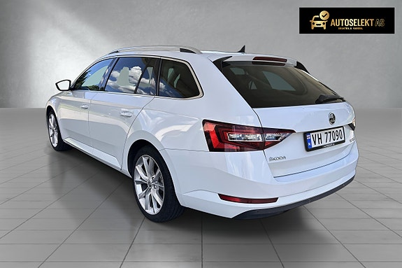 Skoda Superb 7 of 16
