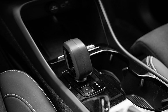 Volvo XC40 14 of 30