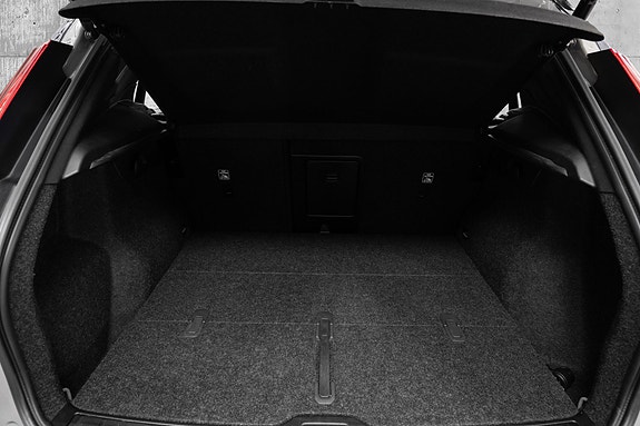 Volvo XC40 26 of 30