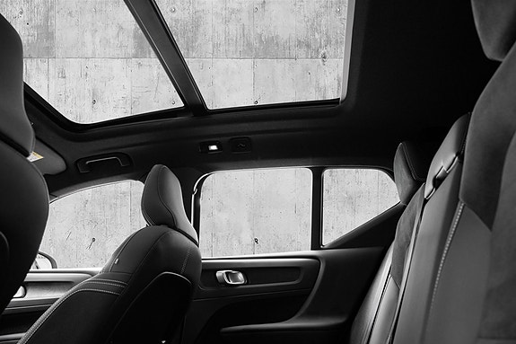 Volvo XC40 20 of 30