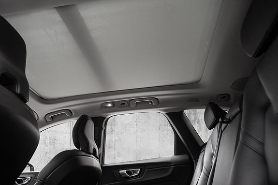 Volvo XC60 18 of 29