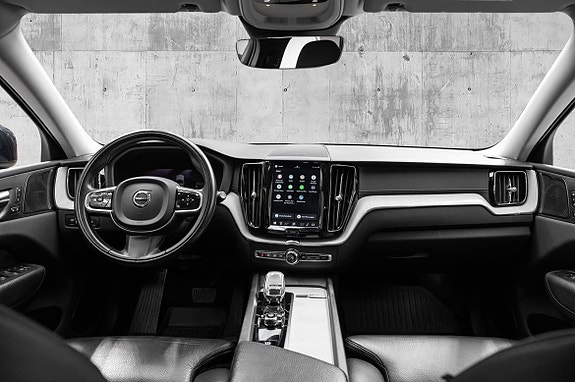 Volvo XC60 19 of 29