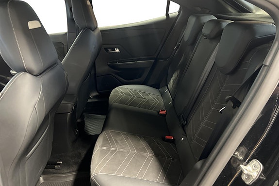 Opel Mokka 7 of 30