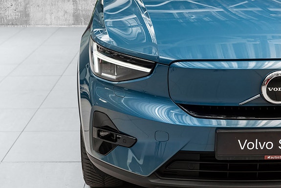Volvo C40 2 of 30