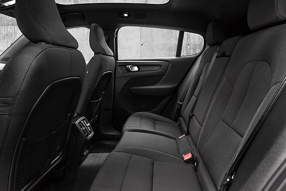 Volvo C40 14 of 30