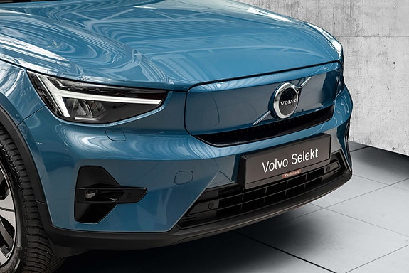 Volvo C40 3 of 30