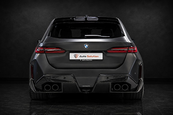 BMW M5 3 of 30