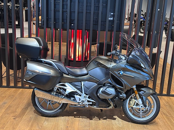 BMW R 1250 RT "Fullutstyrt" 2 of 8