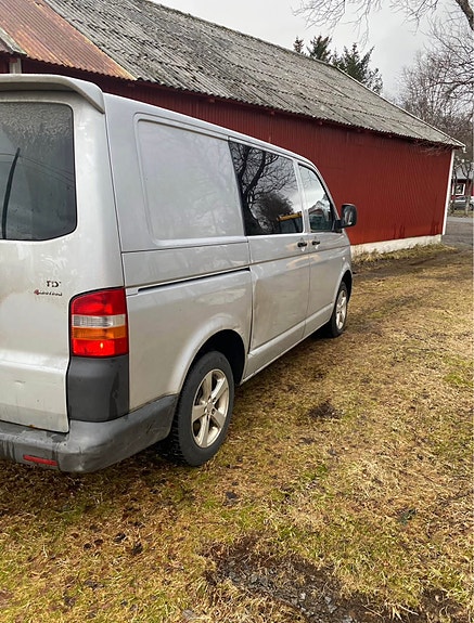 Volkswagen Transporter 2 of 6