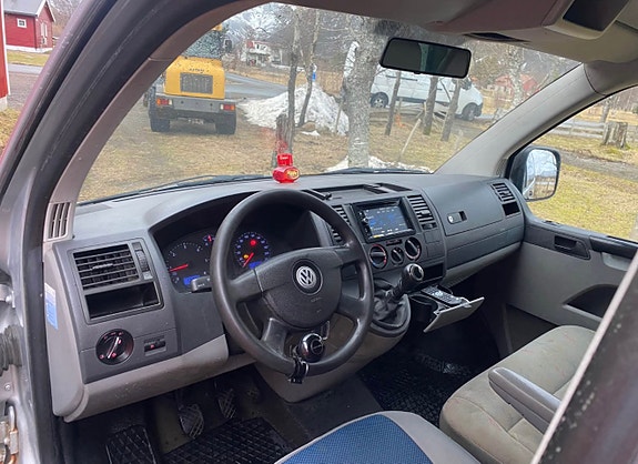 Volkswagen Transporter 5 of 6