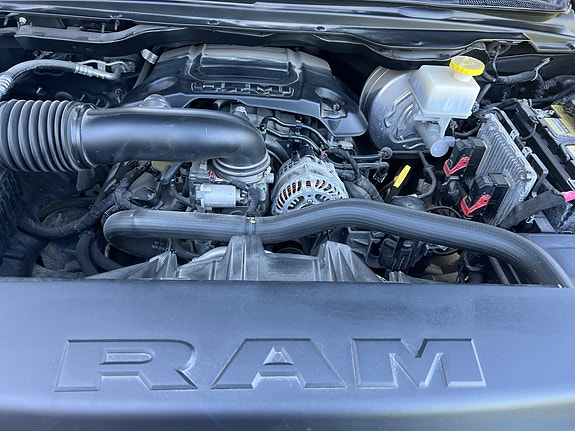 Dodge RAM 14 of 19