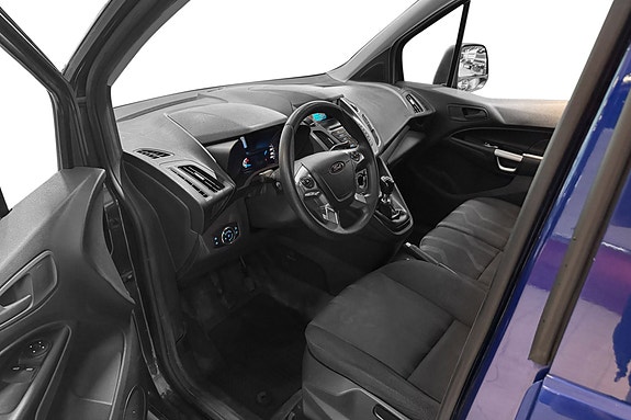 Ford Transit Connect 11 of 25