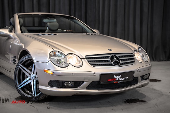 Mercedes-Benz SL500 2 of 30