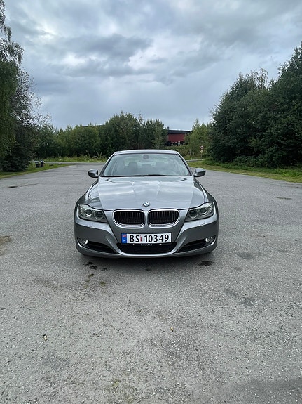 BMW 316i 7 of 18