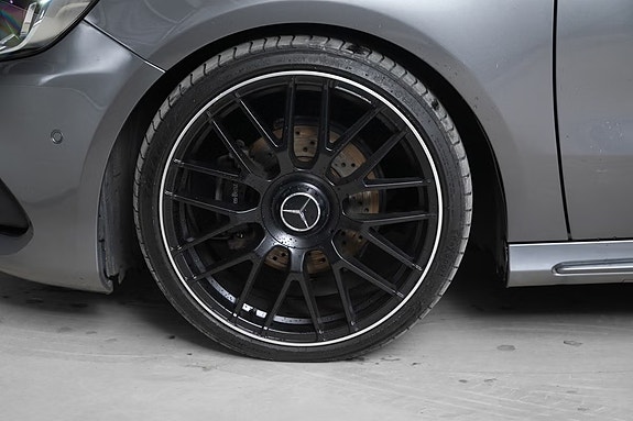 Mercedes-Benz A200 d 9 of 21