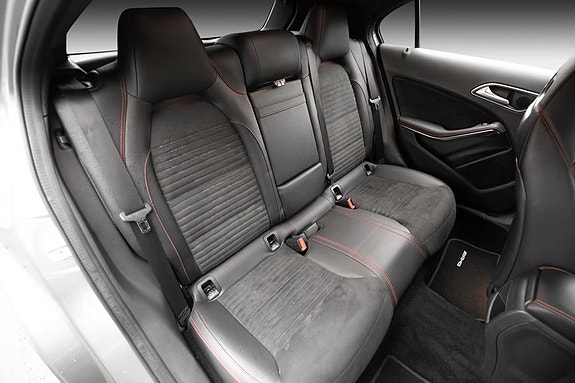 Mercedes-Benz A200 d 20 of 21