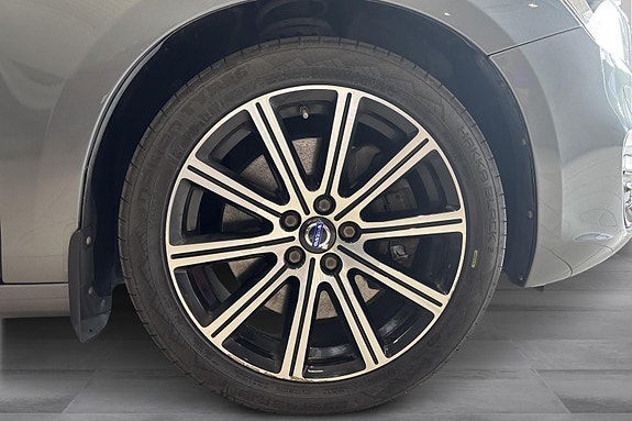 Volvo V60 24 of 24