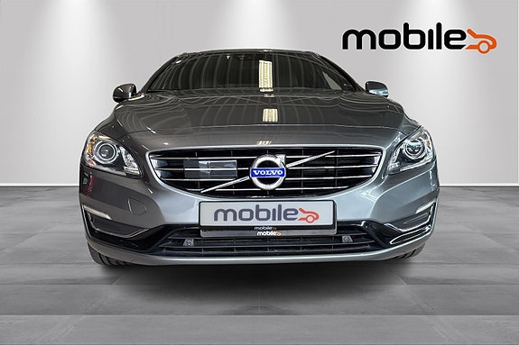 Volvo V60 18 of 24