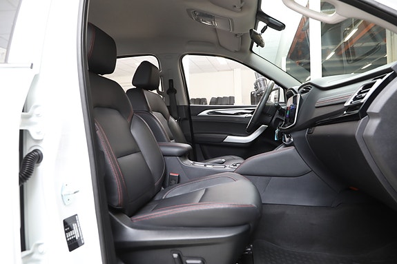 Maxus T90 EV 16 of 30