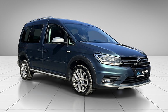 Volkswagen Caddy Alltrack 3 of 19