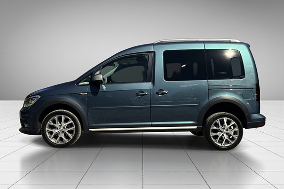 Volkswagen Caddy Alltrack 7 of 19