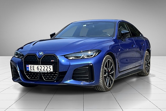 BMW i4 2 of 22
