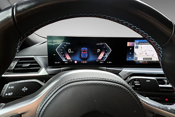 BMW i4 18 of 22