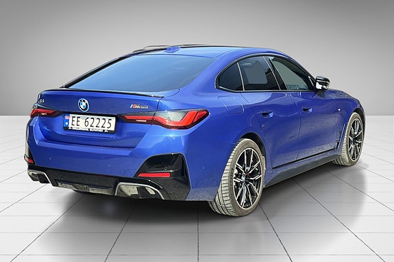 BMW i4 6 of 22
