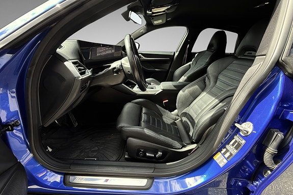 BMW i4 11 of 22