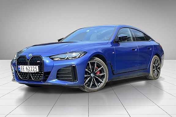 BMW i4 10 of 22