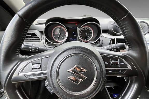 Suzuki Swift 13 of 19