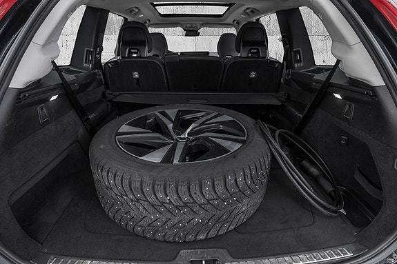 Volvo XC90 23 of 30