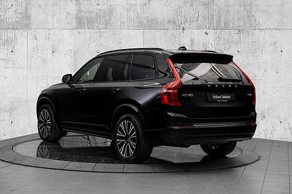 Volvo XC90 6 of 30
