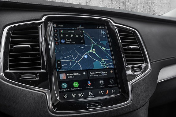 Volvo XC90 19 of 30